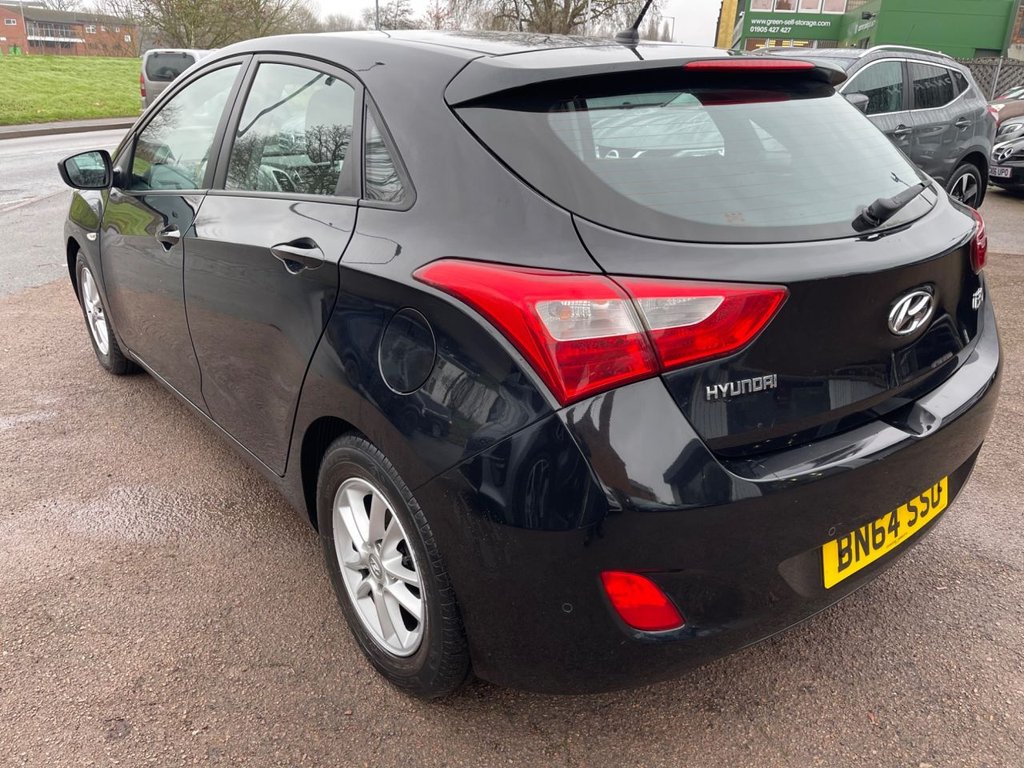 Used Hyundai i30 2014 for sale - 77121875: Photo 9