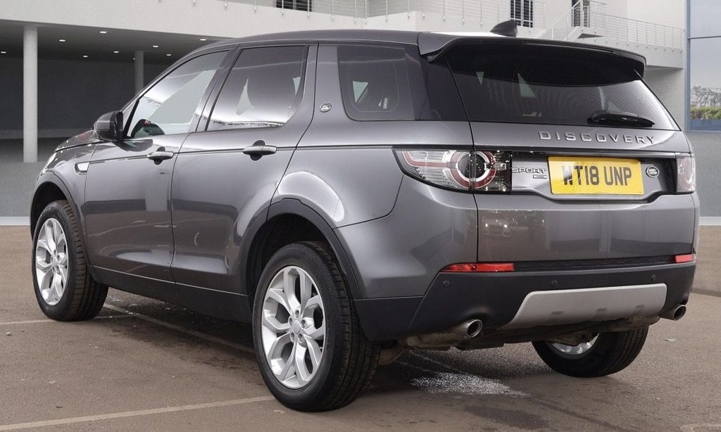 Used Land Rover Discovery Sport 2018 for sale - 77673647: Photo 3