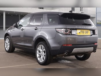 Used Land Rover Discovery Sport 2018 for sale - 77673647: Photo