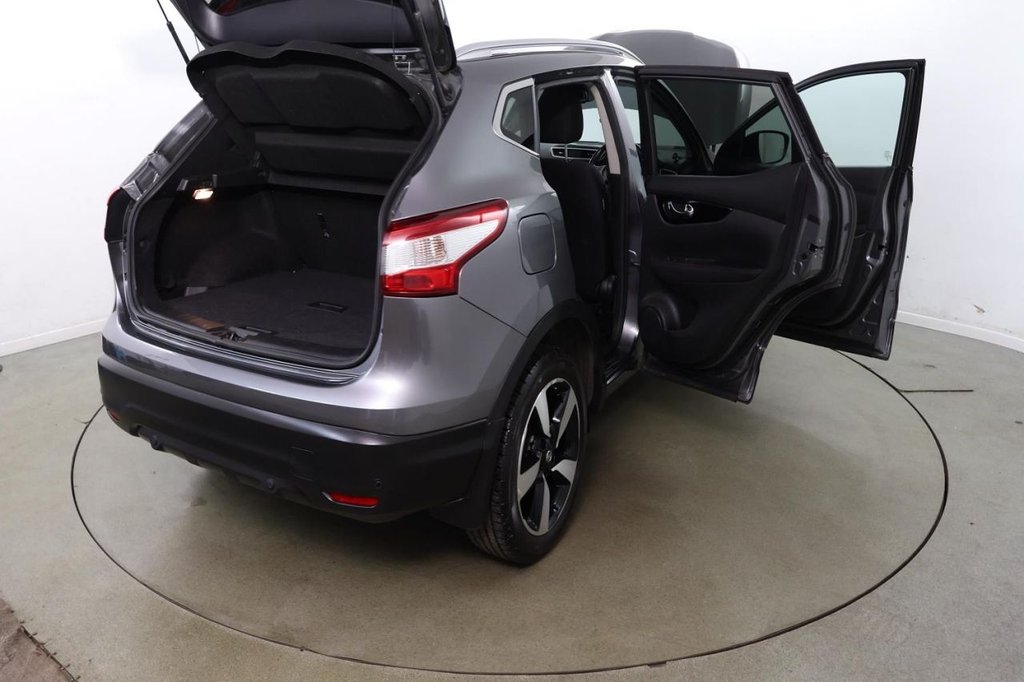 Used Nissan Qashqai 2017 for sale - 76855176: Photo 13