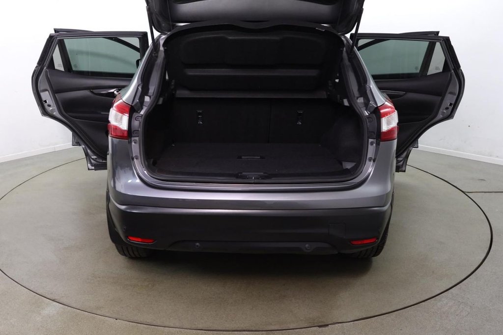 Used Nissan Qashqai 2017 for sale - 76855176: Photo 14