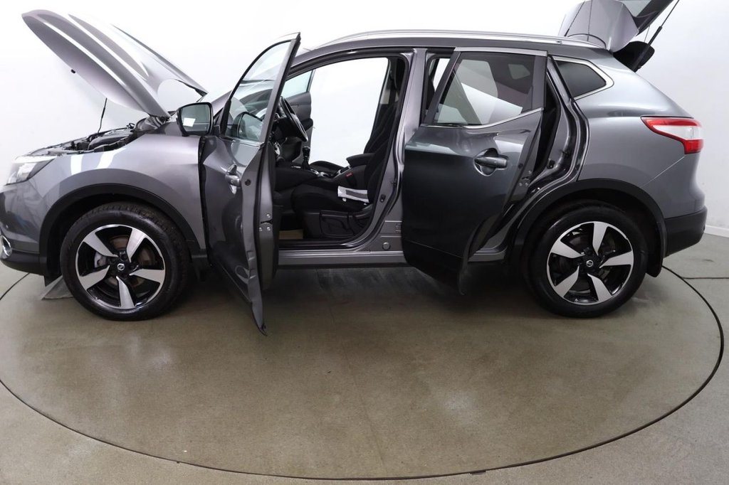 Used Nissan Qashqai 2017 for sale - 76855176: Photo 16