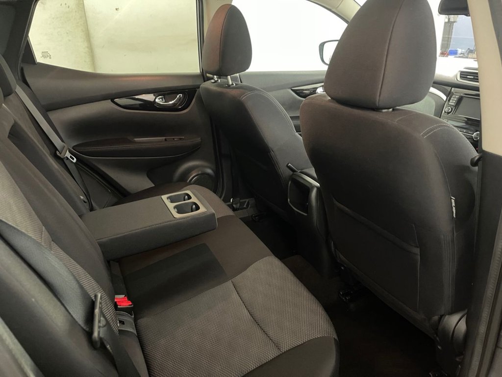 Used Nissan Qashqai 2017 for sale - 76855176: Photo 28