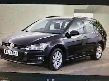 Used Volkswagen Golf 2015 for sale - 78272303: Photo