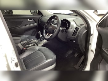 Used Kia Sportage 2015 for sale - 77072701: Photo