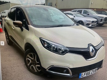 Used Renault Captur 2016 for sale - 78426124: Photo