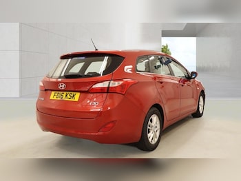 Used Hyundai i30 2016 for sale - 78924053: Photo