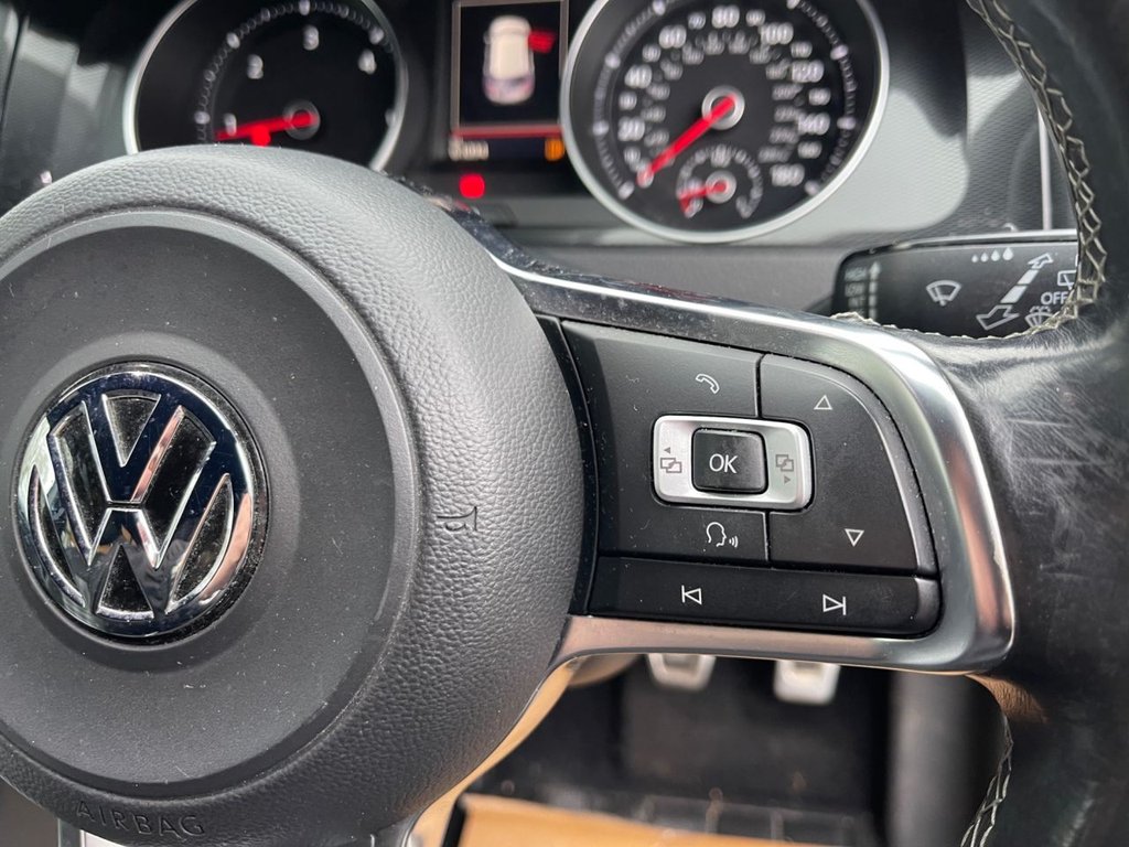 Used Volkswagen Golf 2016 for sale - 77820844: Photo 21