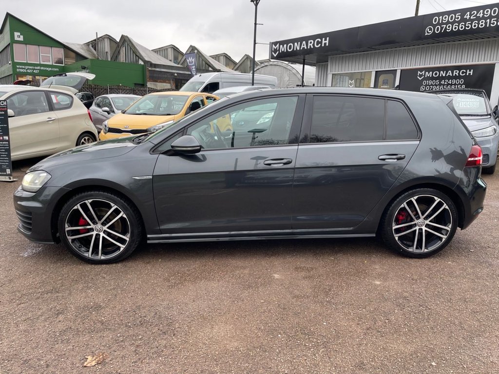 Used Volkswagen Golf 2016 for sale - 77820844: Photo 8