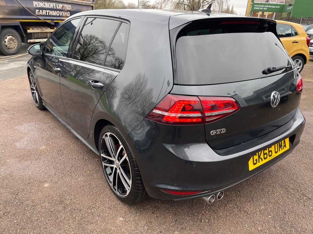 Used Volkswagen Golf 2016 for sale - 77820844: Photo 9