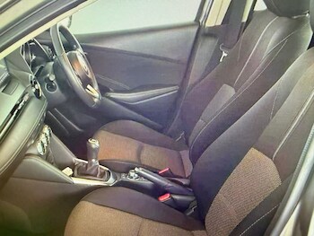 Used Mazda Mazda2 2018 for sale - 79462099: Photo