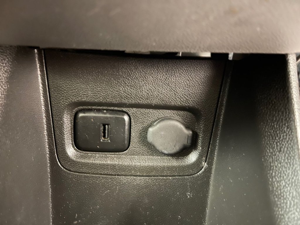 Used Vauxhall Viva 2017 for sale - 77583335: Photo 38