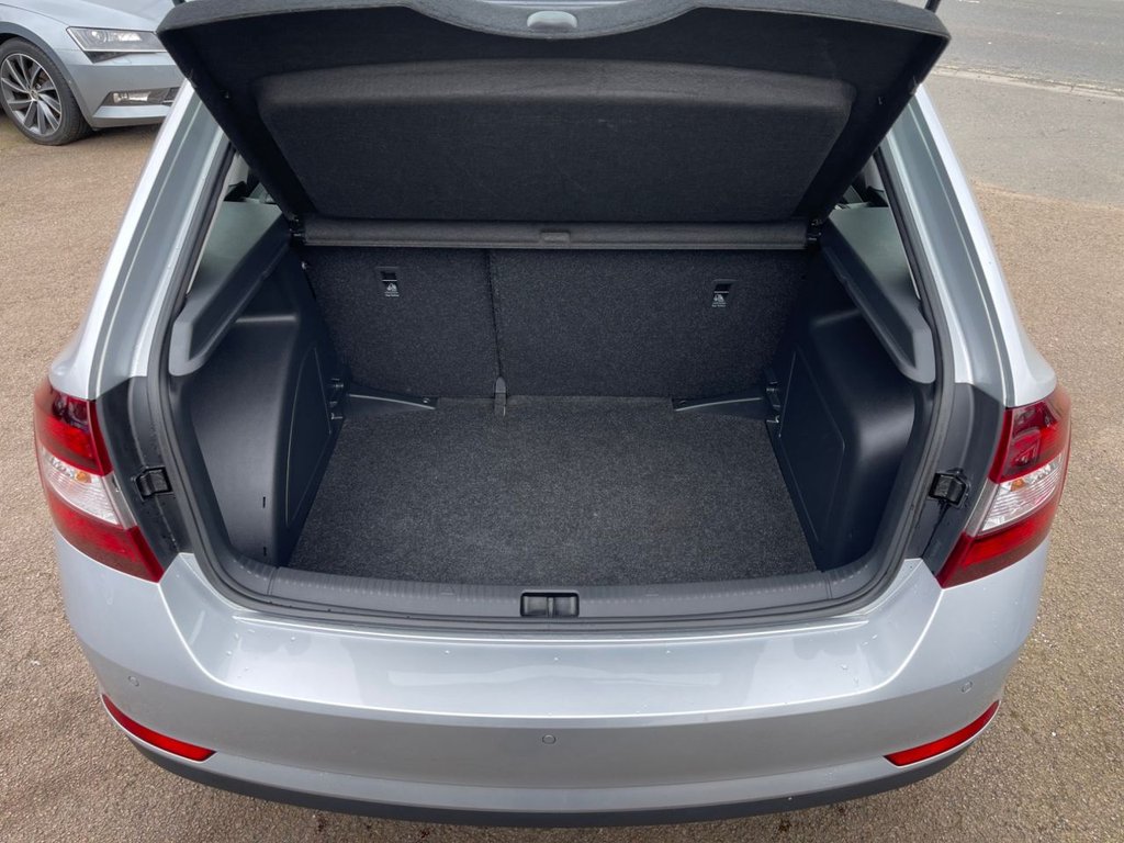 Used Skoda Rapid Spaceback 2017 for sale - 77720415: Photo 11