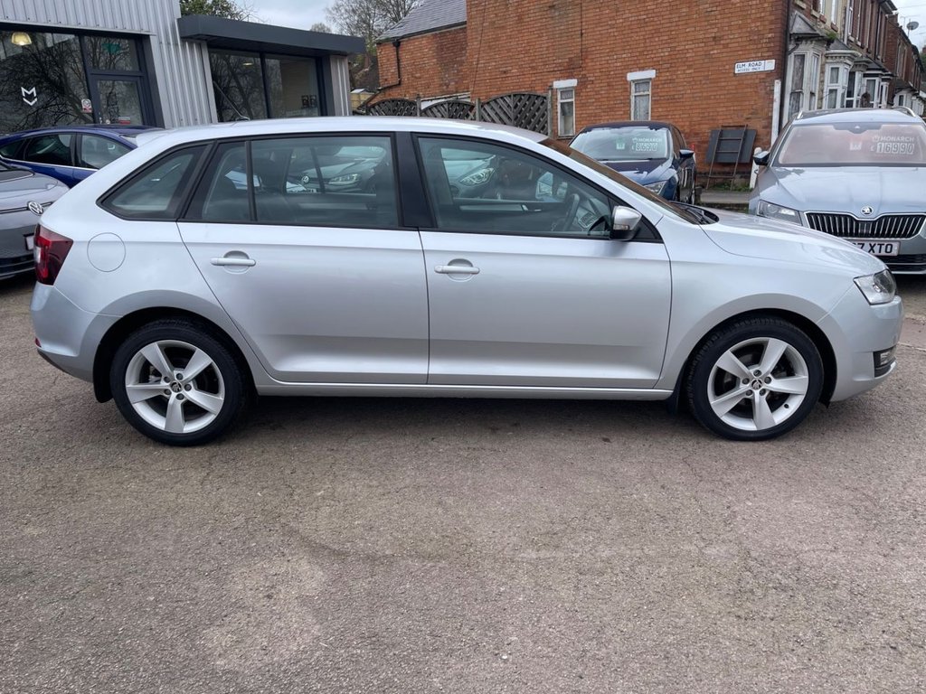 Used Skoda Rapid Spaceback 2017 for sale - 77720415: Photo 2