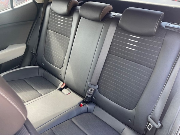 Used Kia Stonic 2019 for sale - 75537899: Photo 12