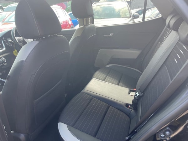 Used Kia Stonic 2019 for sale - 75537899: Photo 15