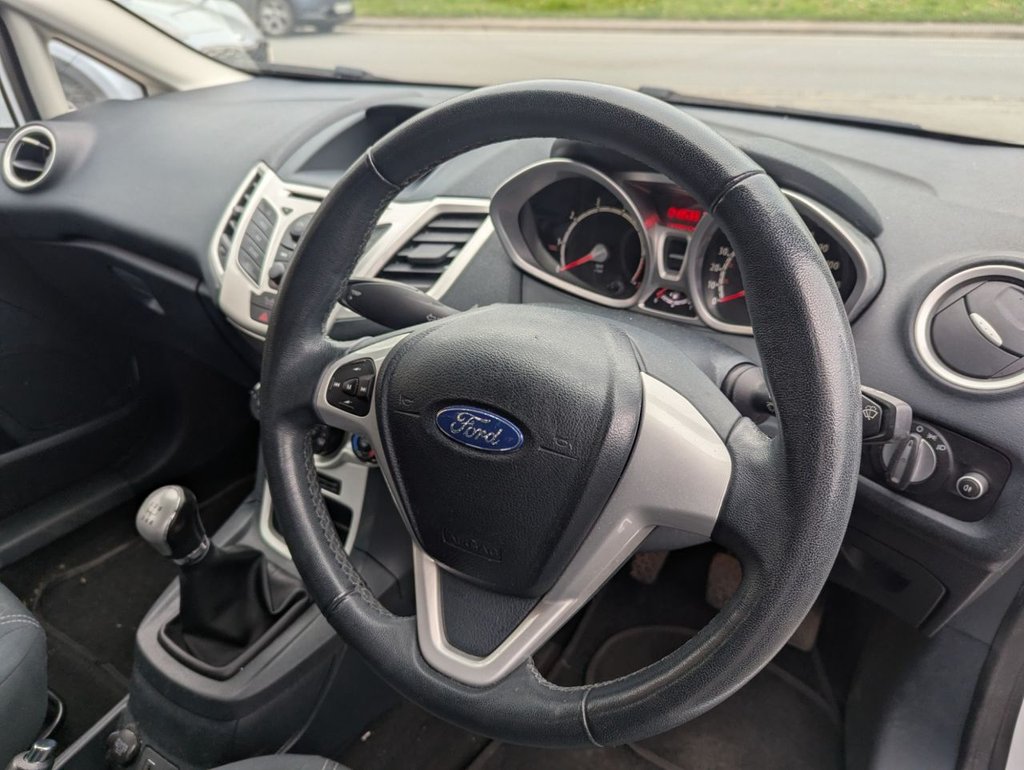 Used Ford Fiesta 2012 for sale - 77065369: Photo 7