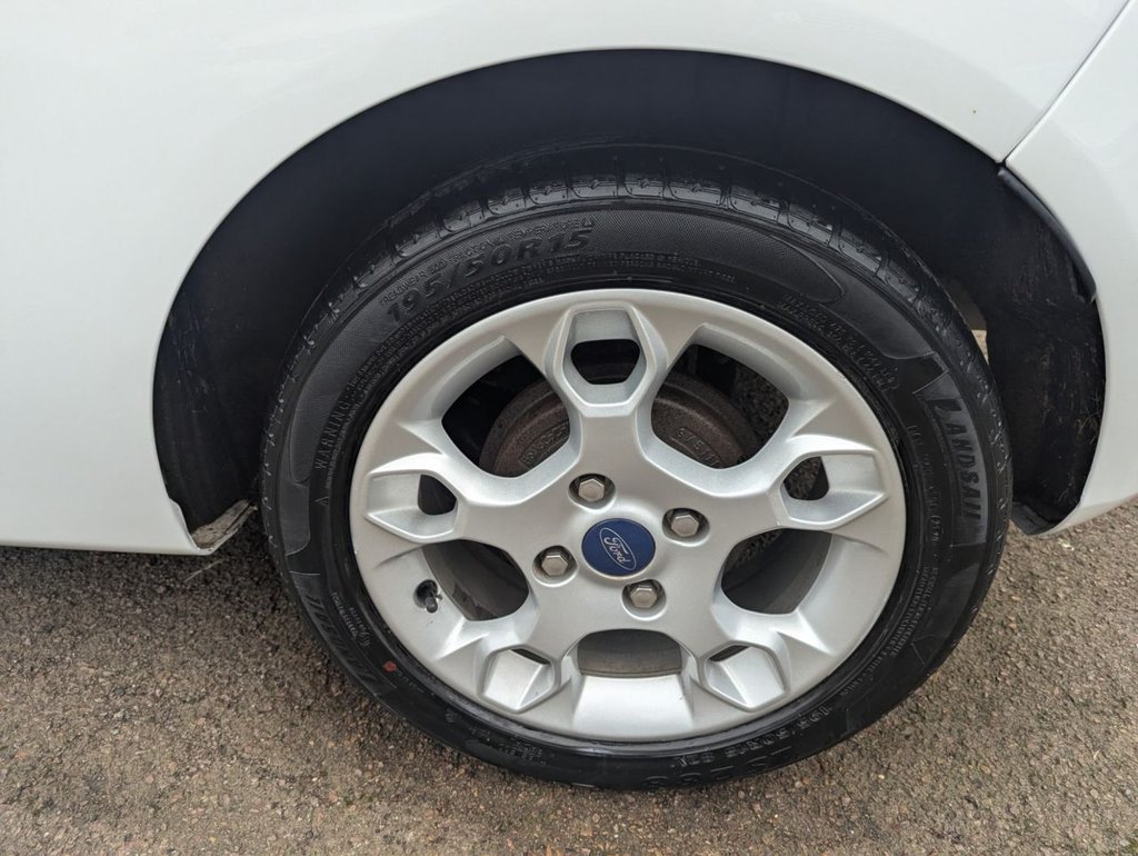 Used Ford Fiesta 2012 for sale - 77065369: Photo 9