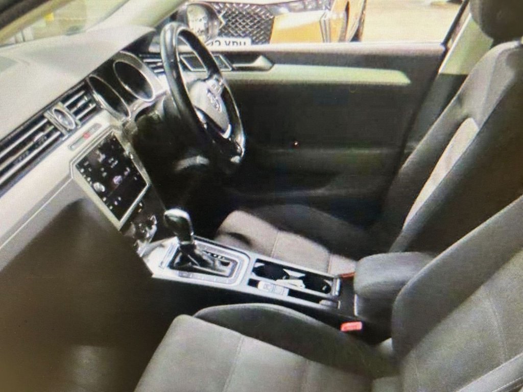 Used Volkswagen Passat 2018 for sale - 78200745: Photo 3