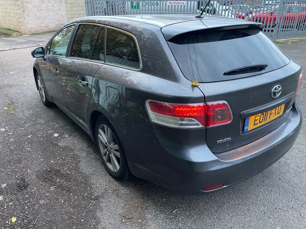 Used Toyota Avensis 2011 for sale - 76496634: Photo 3