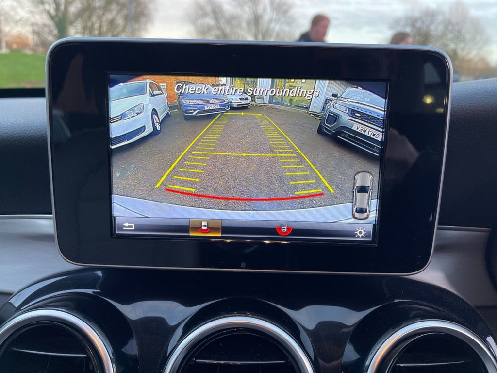 Used Mercedes-Benz C Class 2015 for sale - 76962155: Photo 11