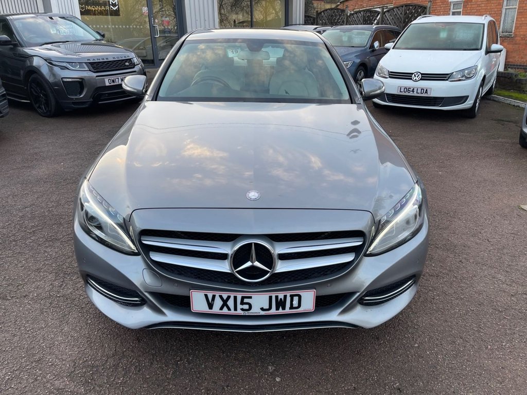 Used Mercedes-Benz C Class 2015 for sale - 76962155: Photo 2