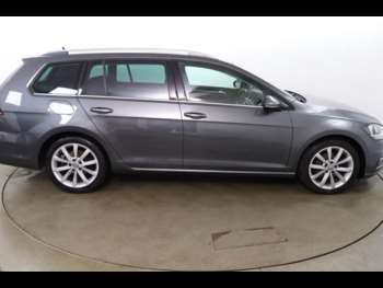 Used Volkswagen Golf 2018 for sale - 75136091: Photo