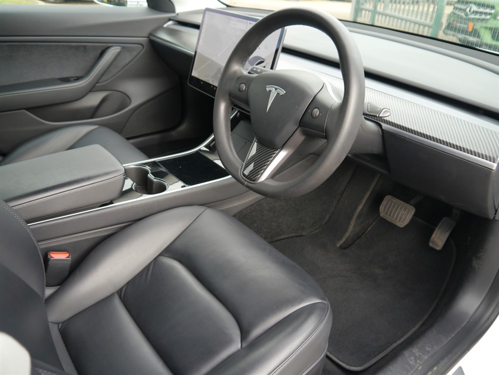 Used Tesla Model 3 2020 for sale - 76428369: Photo 8