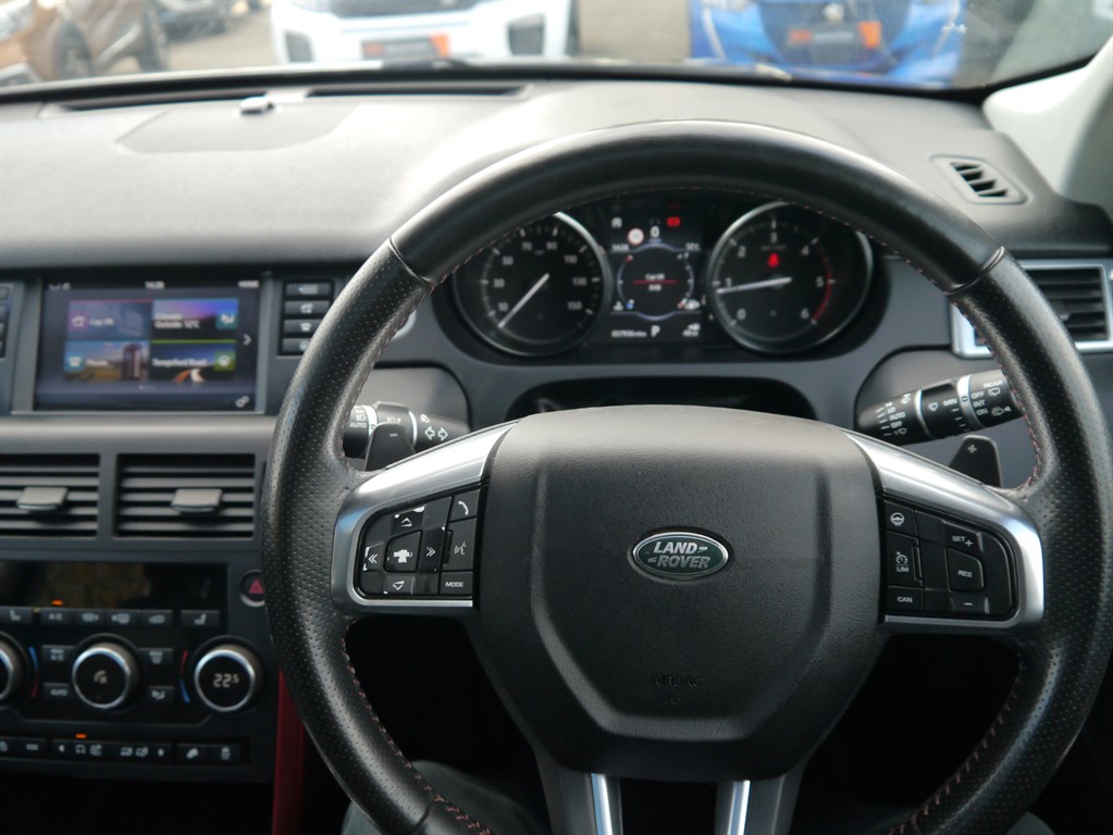 Used Land Rover Discovery Sport 2017 for sale - 76375652: Photo 4