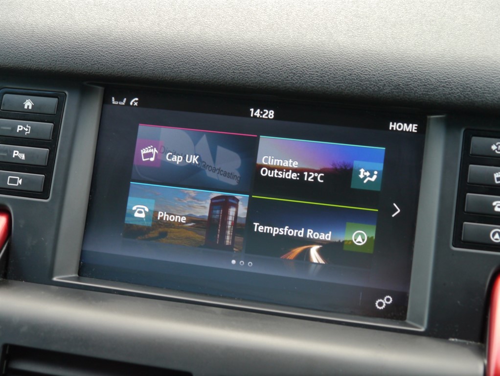 Used Land Rover Discovery Sport 2017 for sale - 76375652: Photo 6