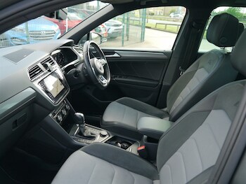 Used Volkswagen Tiguan 2017 for sale - 78307877: Photo