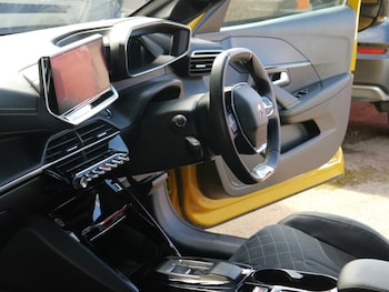Used Peugeot 208 2022 for sale - 78929466: Photo