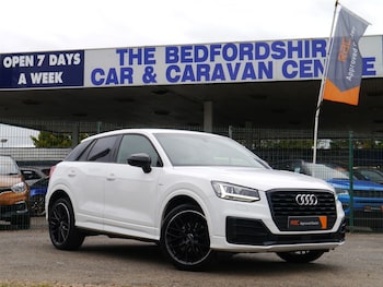 Audi - Q2