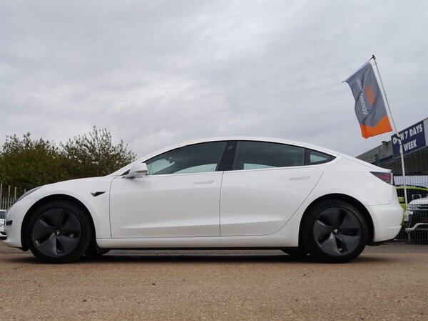 Used Tesla Model 3 2020 for sale - 76018302: Photo 10