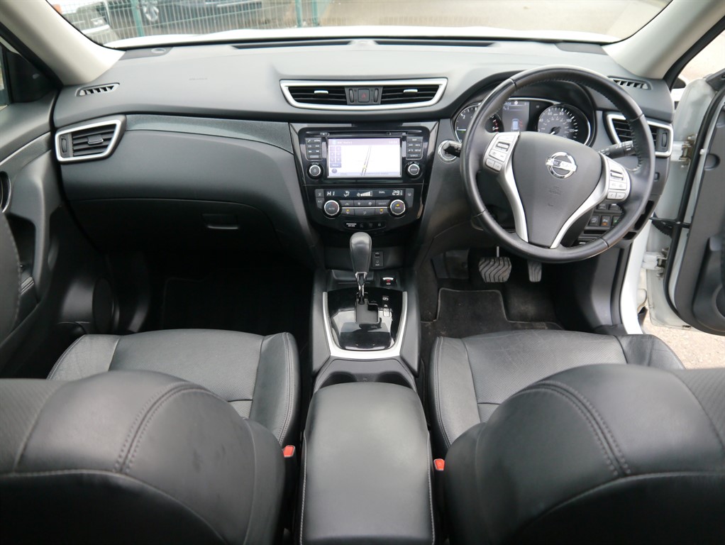 Used Nissan X-Trail 2017 for sale - 77988863: Photo 2