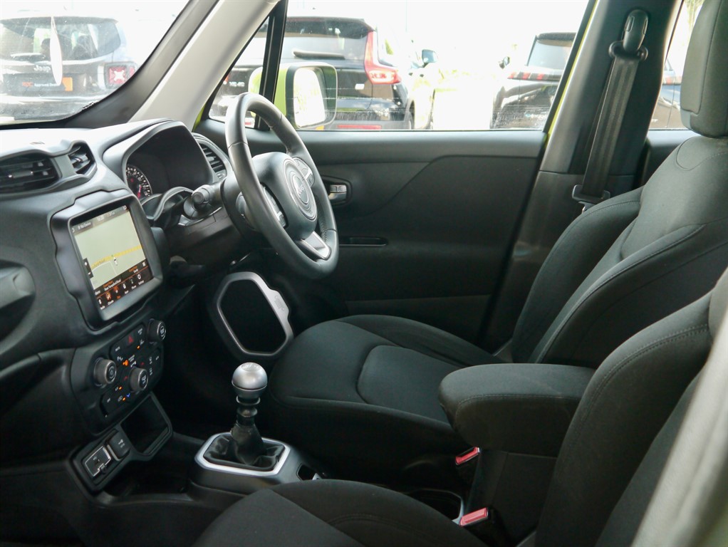 Used Jeep Renegade 2018 for sale - 76428367: Photo 2