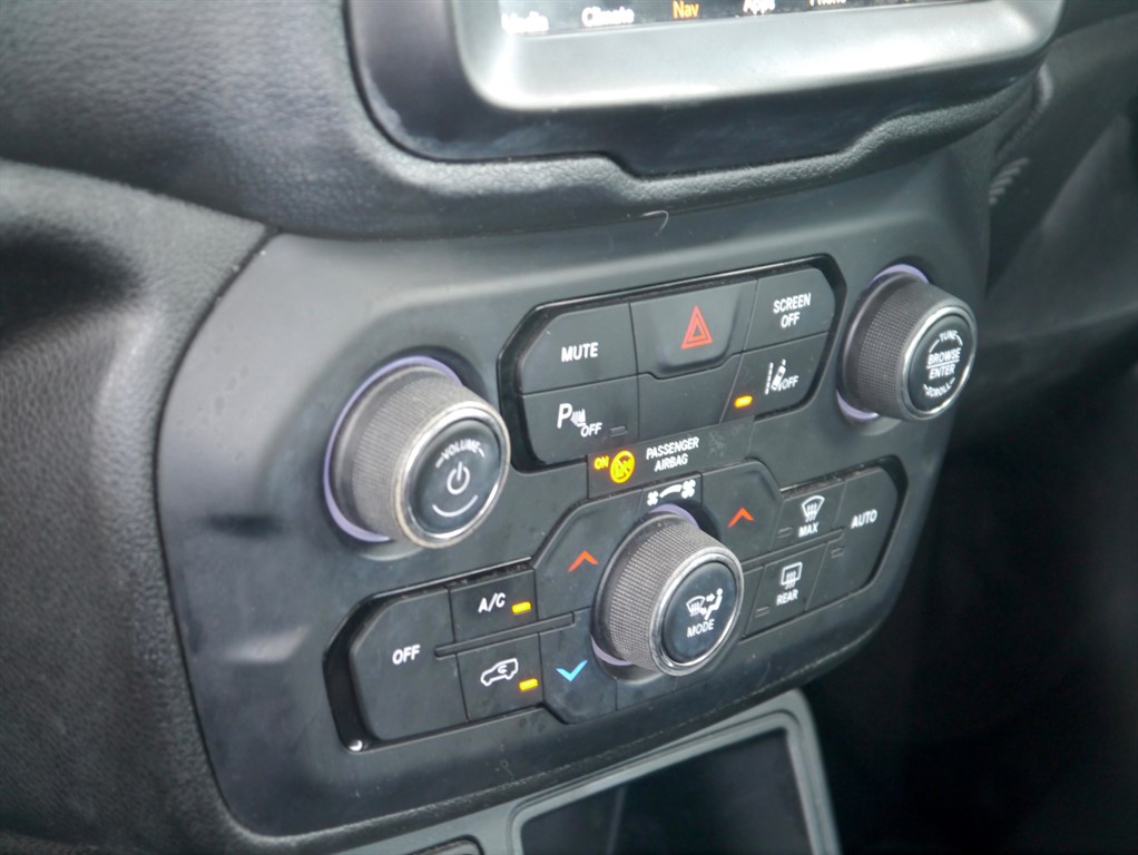 Used Jeep Renegade 2018 for sale - 76428367: Photo 5