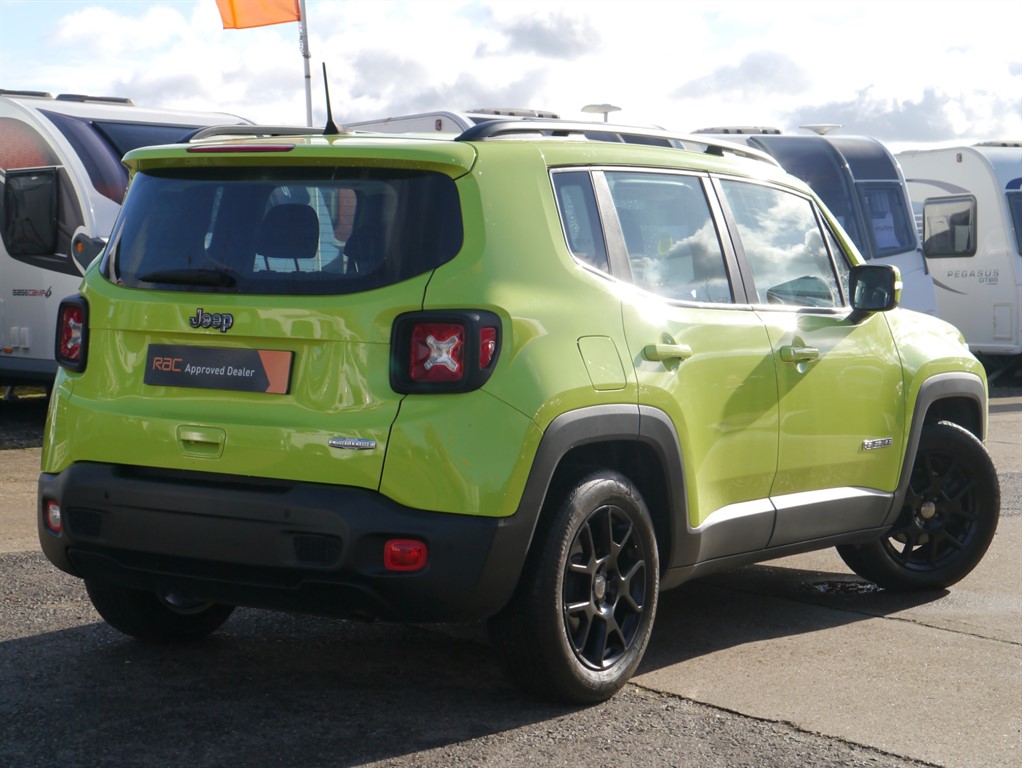 Used Jeep Renegade 2018 for sale - 76428367: Photo 8