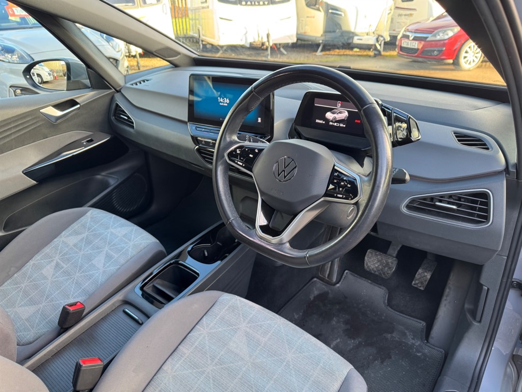 Used Volkswagen ID.3 2021 for sale - 77232406: Photo 2