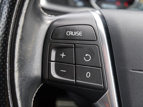Used Volvo XC60 2014 for sale - 76140471: Photo 8