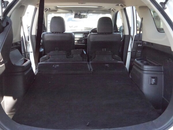 Used Mitsubishi Outlander 2016 for sale - 75572477: Photo 8