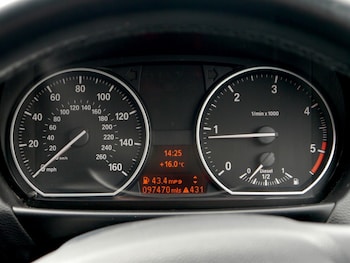 Used BMW 1 Series 2011 for sale - 75571249: Photo