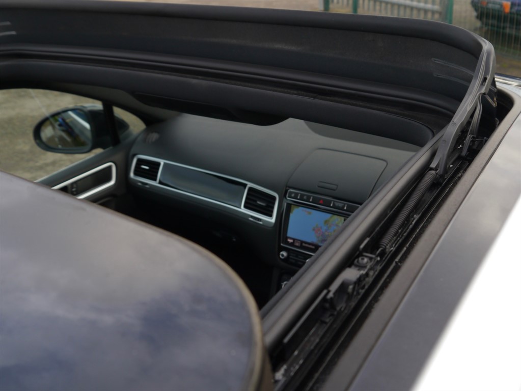 Used Volkswagen Touareg 2016 for sale - 76818083: Photo 7