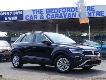 Used Volkswagen T-Roc 2023 for sale - 75571151: Photo