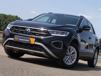 Used Volkswagen T-Roc 2023 for sale - 75571151: Photo