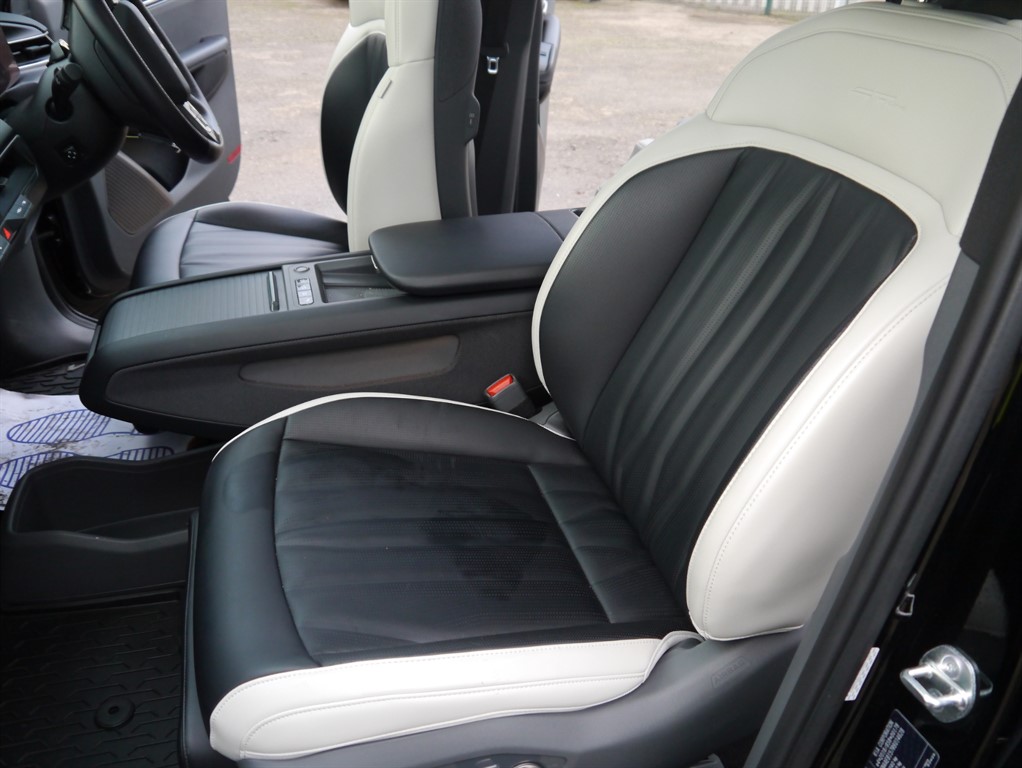 Used Kia EV9 2024 for sale - 77106203: Photo 10