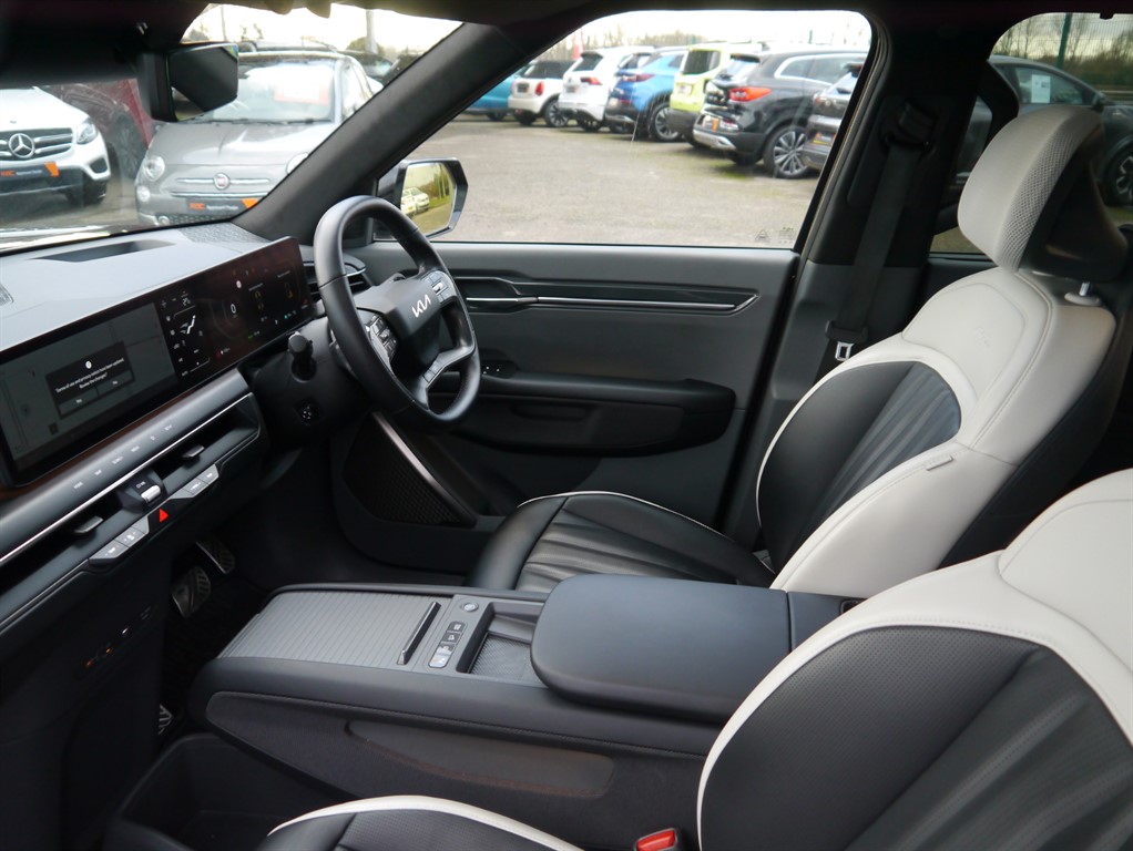 Used Kia EV9 2024 for sale - 77106203: Photo 3