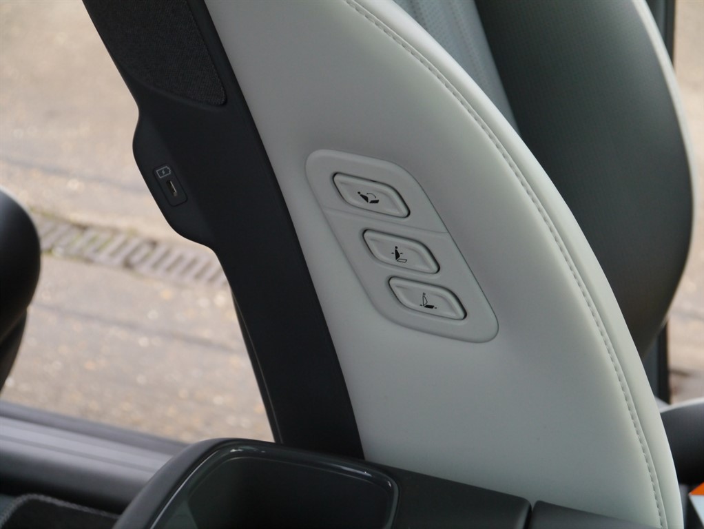 Used Kia EV9 2024 for sale - 77106203: Photo 5