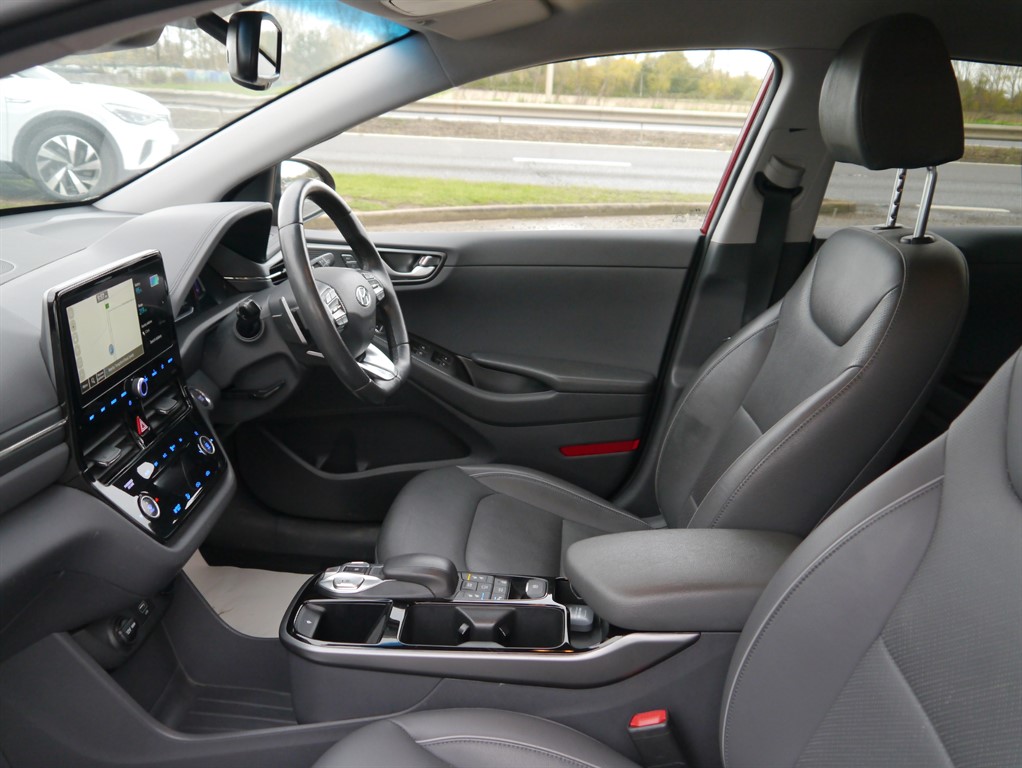 Used Hyundai IONIQ 2020 for sale - 76438247: Photo 2