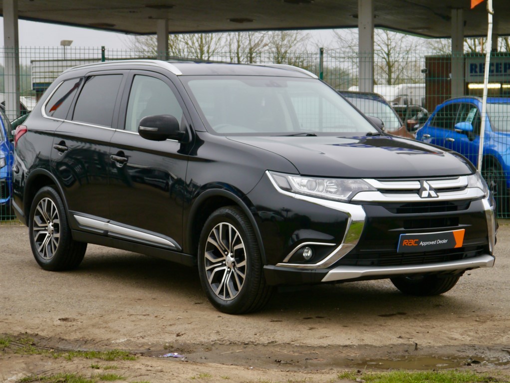 Used Mitsubishi Outlander 2017 for sale - 77795241: Photo 8